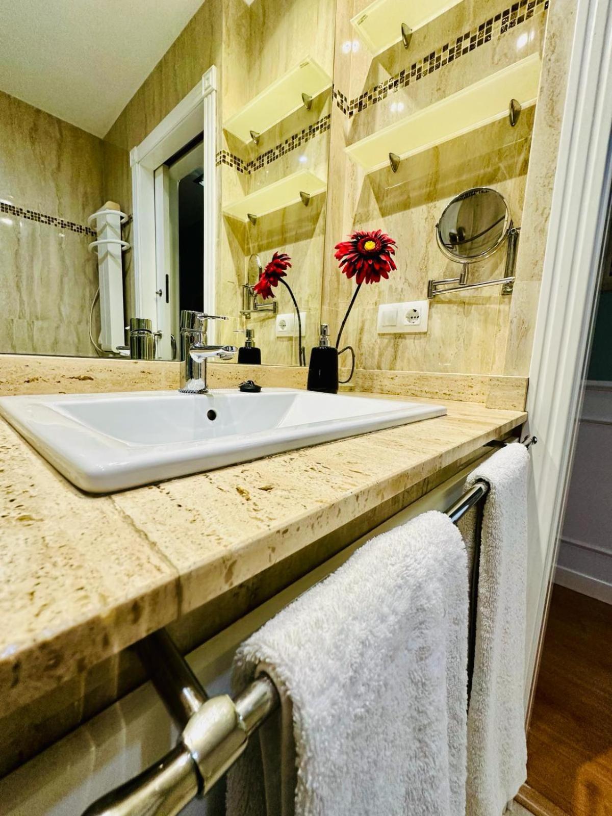 Apartamento Turistico Pizarro Мерида Экстерьер фото