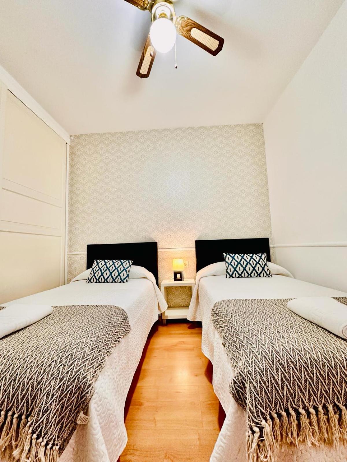 Apartamento Turistico Pizarro Мерида Экстерьер фото