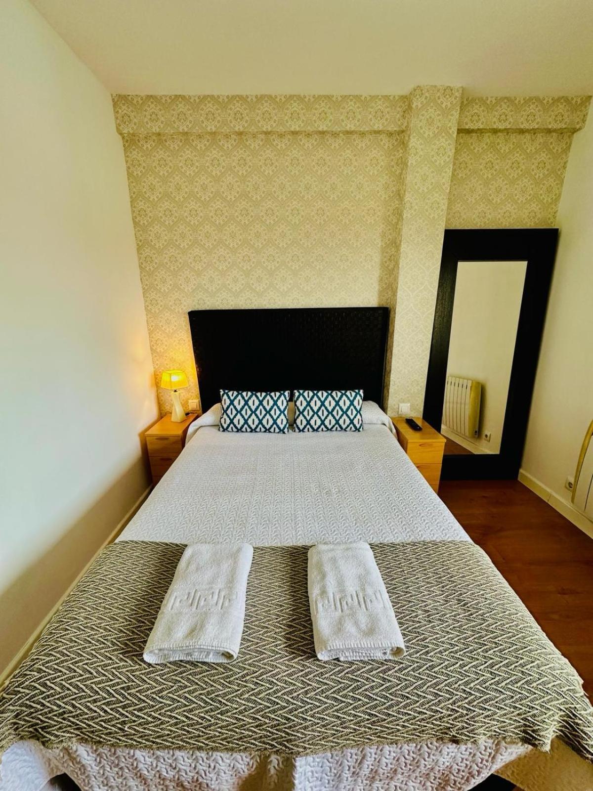 Apartamento Turistico Pizarro Мерида Экстерьер фото